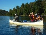 C'était une formation de canotage au lac Bouchette. Photo par Laure Granger.